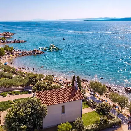 Apartman Luxury Marco Polo With A Private Swimming Pool With Salt Sea Water
