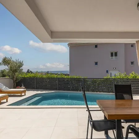 Luxury Marco Polo With A Private Swimming Pool With Salt Sea Water