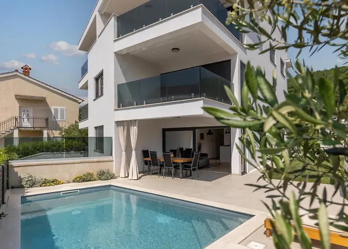 Διαμέρισμα Luxury Marco Polo With A Private Swimming Pool With Salt Sea Water